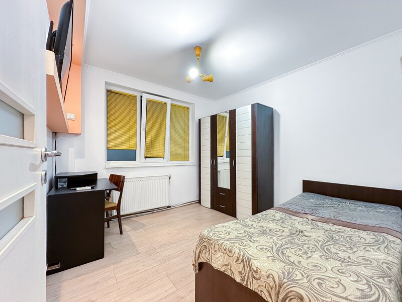 Parc Drumul Taberei, tramvai 41, apartament 3 camere + boxa in bloc,